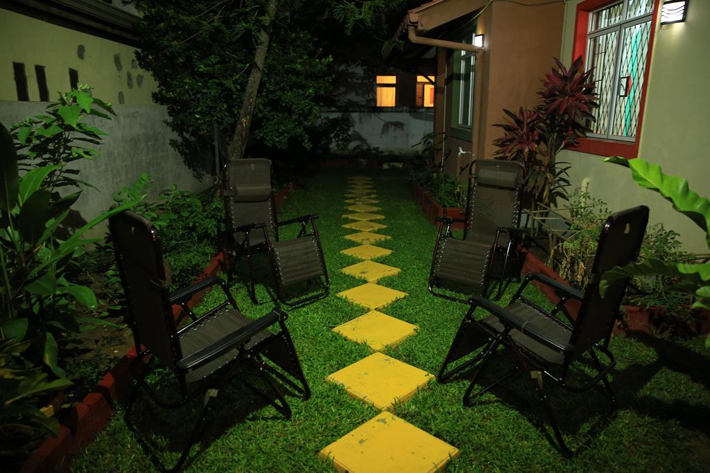 Ared Villa Katunayaka Ngoại thất bức ảnh